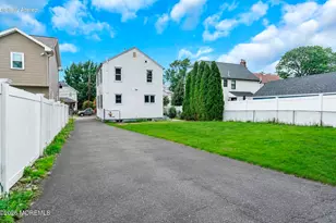 70 W George St, Freehold, NJ 07728 - Photo 33