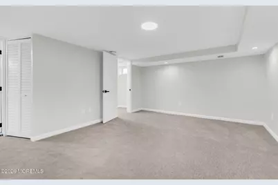 70 W George Street, Freehold, NJ 07728 - Photo 25