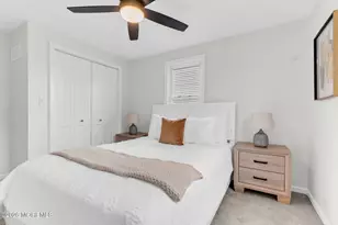 70 W George St, Freehold, NJ 07728 - Photo 15