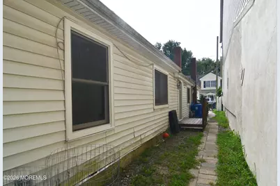 481 Center Avenue, North Middletown, NJ 07748 - Photo 3