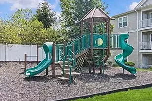 136 Mill Pond Wy, Eatontown, NJ 07724 - Photo 17