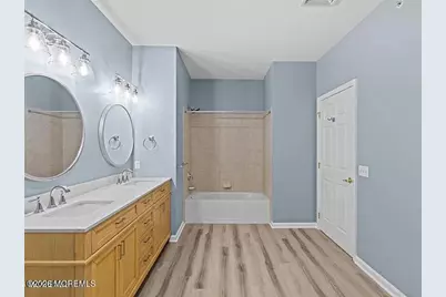 136 Mill Pond Way #22, Eatontown, NJ 07724 - Photo 11