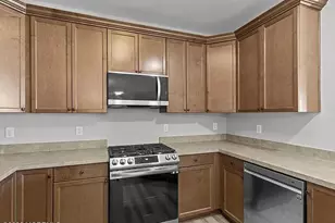 136 Mill Pond Wy, Eatontown, NJ 07724 - Photo 7