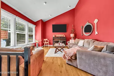 18 Wylie Terrace, Morganville, NJ 07751 - Photo 13