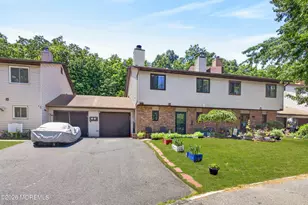 6 Swan Rd, Howell Township, NJ 07731 - Photo 5