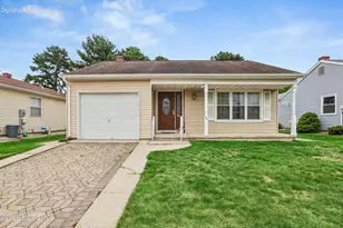 28 W Kinkora Ct W, Toms River Township, NJ 08757 - Photo 1