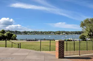 283 Spring St, Red Bank, NJ 07701 - Photo 33