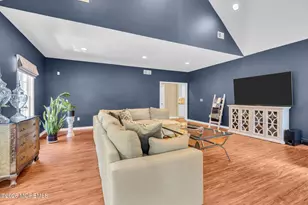 41 Walter Ave, Eatontown, NJ 07724 - Photo 9