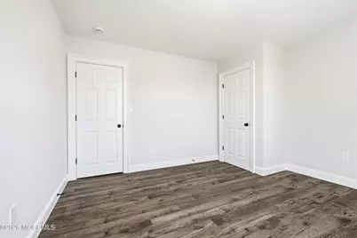 22 Washington Street, Long Branch, NJ 07740 - Photo 15