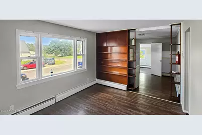 8 Kendall Drive, Sayreville, NJ 08859 - Photo 3
