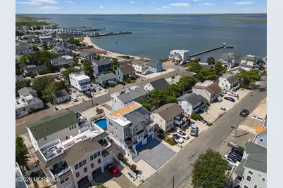 24 W Carolina Avenue, Long Beach Township, NJ 08008 - Photo 31