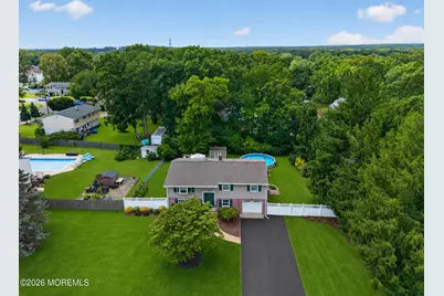 104 Pinewood Road, Howell Township, NJ 07731 - Photo 3