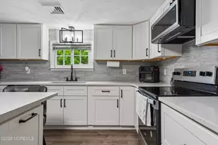 2733 Monmouth Rd, Jobstown, NJ 08041 - Photo 5