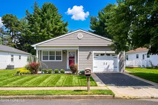 4 Doral Dr, Toms River Township, NJ 08757 - Photo 1