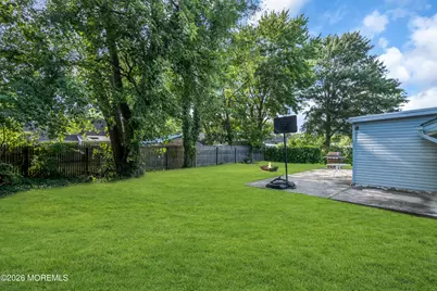 1644 Union Avenue, Hazlet Township, NJ 07730 - Photo 31