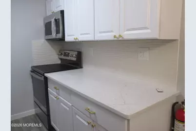 139 Farrington Court #B, Lakewood, NJ 08701 - Photo 13