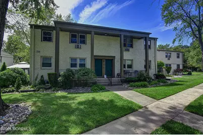 500 Cliffwood Avenue #D2, Matawan, NJ 07747 - Photo 3