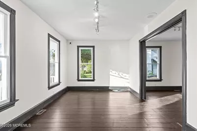 182 N Main Street, Manahawkin, NJ 08050 - Photo 5