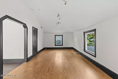 182 N Main Street, Manahawkin, NJ 08050 - Photo 13