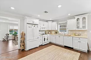 2006 Fairway Dr, Spring Lake, NJ 07762 - Photo 9