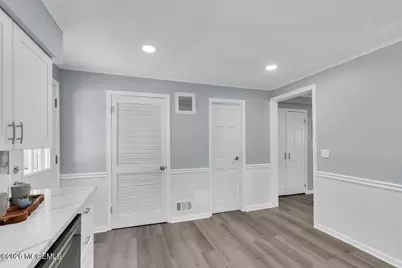 323 Monmouth Avenue, Leonardo, NJ 07737 - Photo 19