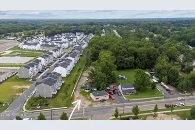 70 Wilson Avenue, Manalapan Township, NJ 07726 - Photo 3
