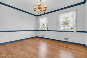 29 Meadowbrook Dr, Howell Township, NJ 07731 - Photo 7