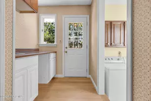 29 Meadowbrook Dr, Howell Township, NJ 07731 - Photo 9