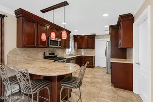 101 Oxford Ln, Aberdeen Township, NJ 07747 - Photo 13