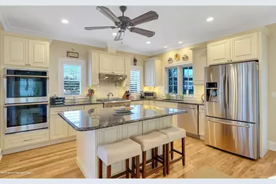 330 Villa Park Way, Spring Lake, NJ 07762 - Photo 17