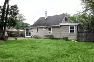 410 Middle Ln, Howell Township, NJ 07731 - Photo 21
