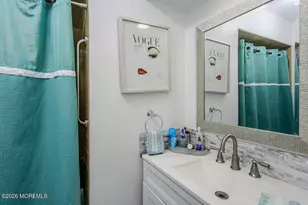 131 Amberly Dr, Manalapan Township, NJ 07726 - Photo 13