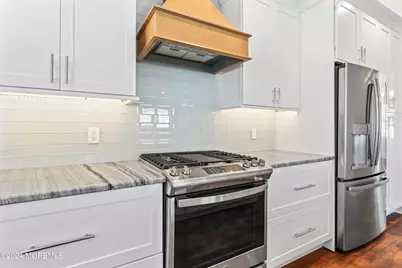 95 Bay Avenue #6, Highlands, NJ 07732 - Photo 23