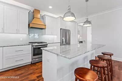 95 Bay Avenue #6, Highlands, NJ 07732 - Photo 3