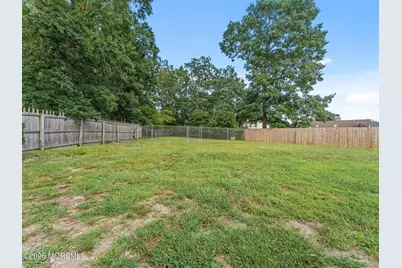 1461 Iroquois Court S, Toms River Township, NJ 08755 - Photo 31