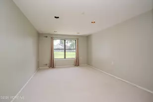 70 Suffolk Way, Marlboro Township, NJ 07746 - Photo 27