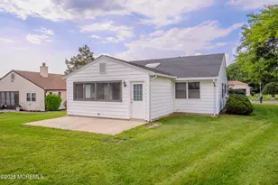 70 Suffolk Way, Marlboro Township, NJ 07746 - Photo 9