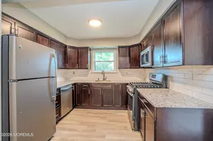 70 Suffolk Way, Marlboro Township, NJ 07746 - Photo 21