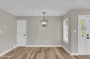 83 Tulip Ln, Freehold, NJ 07728 - Photo 7