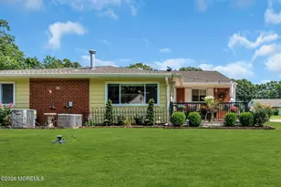 18 A Robin St, Manchester Township, NJ 08759 - Photo 3