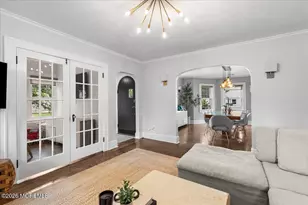 258 Lawrence Ave, Oakhurst, NJ 07755 - Photo 17