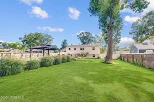 864 Roundtree Dr, Toms River Township, NJ 08753 - Photo 23