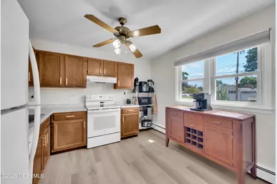 864 Roundtree Drive, Toms River Township, NJ 08753 - Photo 11
