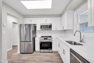138 Courtshire Dr, Brick, NJ 08723 - Photo 15