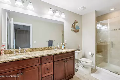 35 Red Oak Court, Haskell, NJ 07420 - Photo 13
