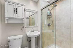 61 Laurelwood Dr, Colts Neck Township, NJ 07722 - Photo 35