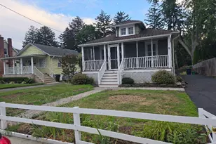 35 Academy St, Farmingdale, NJ 07727 - Photo 3