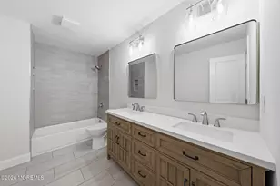 312 Edgemoor Rd, Belford, NJ 07718 - Photo 19