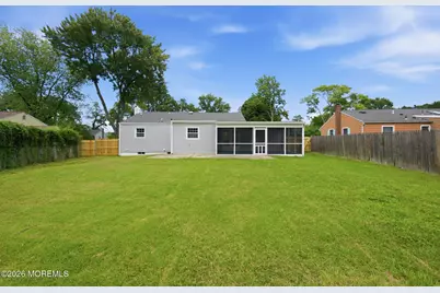 312 Edgemoor Road, Belford, NJ 07718 - Photo 35