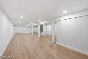 312 Edgemoor Rd, Belford, NJ 07718 - Photo 27